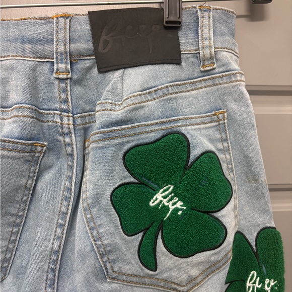 Filthy Wealth Clover Jeans - Picture 8 of 8